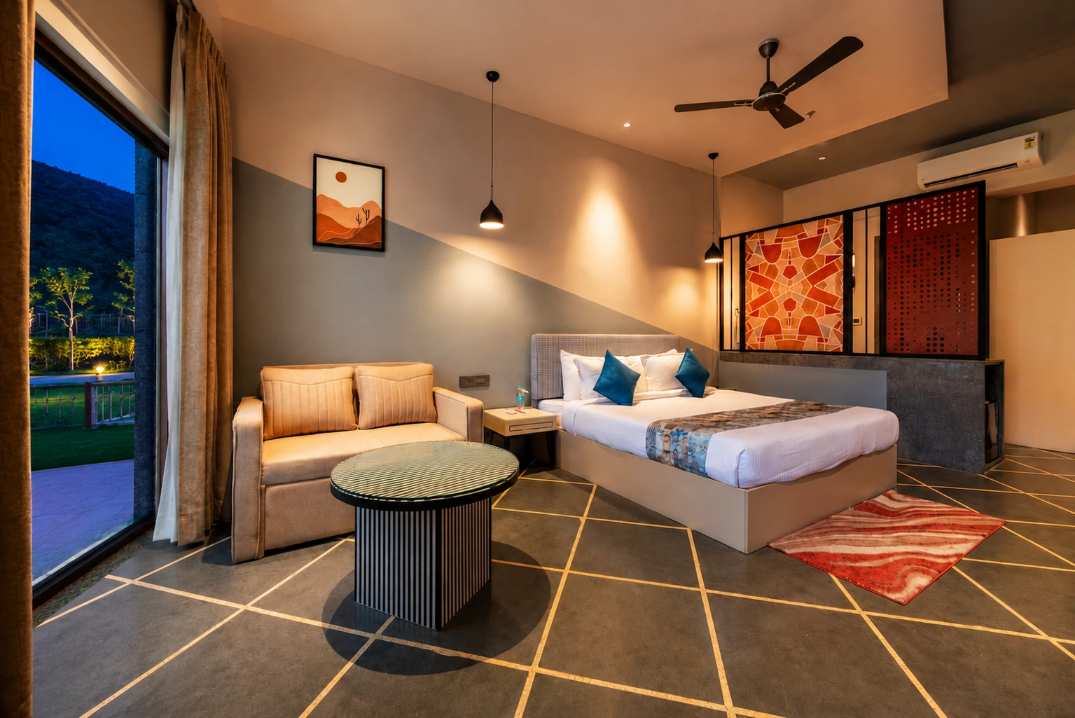 Luxury Room with Sit out